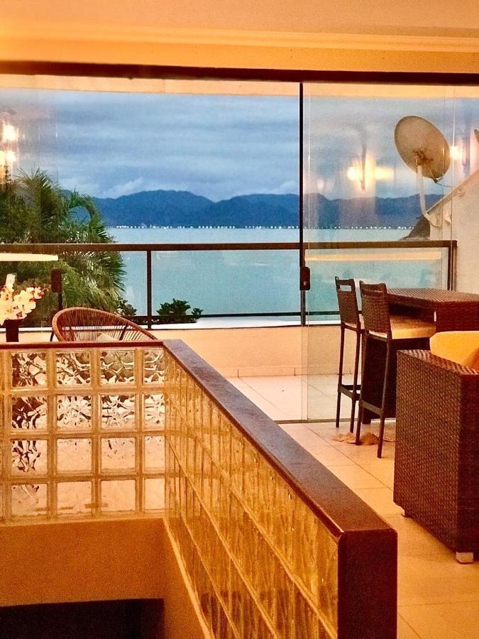 Lindo Duplex Pe Na Areia Com Praia Privativa カラグァタトゥバ エクステリア 写真