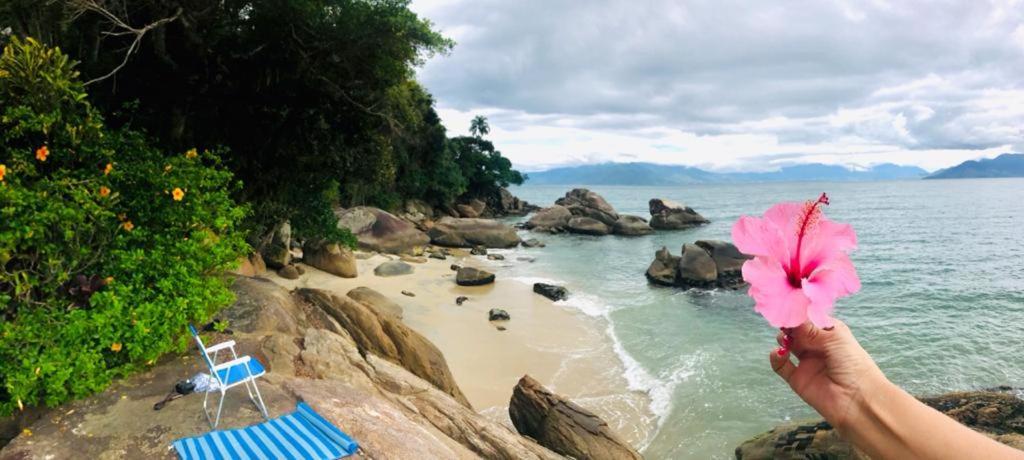 Lindo Duplex Pe Na Areia Com Praia Privativa カラグァタトゥバ エクステリア 写真